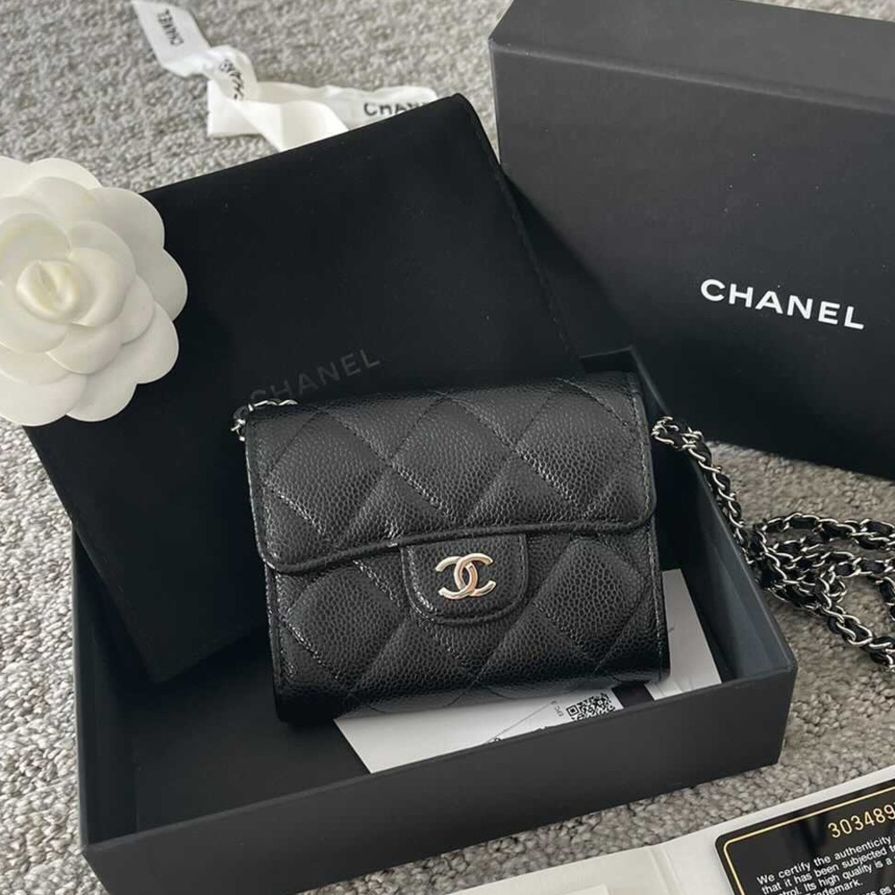⭐️ sold CHANEL Black Caviar Clutch on Chain